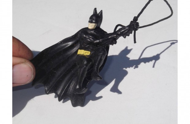 Batman figura - kompletten, jszer - 8 cm magas - Gyjtknek is!