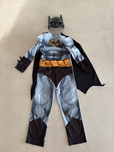 Batman gyerek jelmez, 7-8 ves