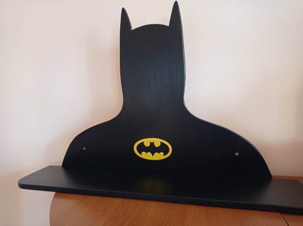 Batman polc j