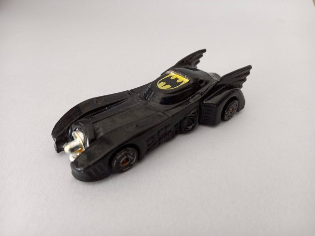 Batmobile elad