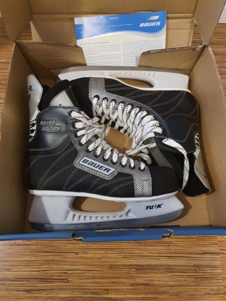 Bauer Silver Edition hockey korcsolya 45.5-es