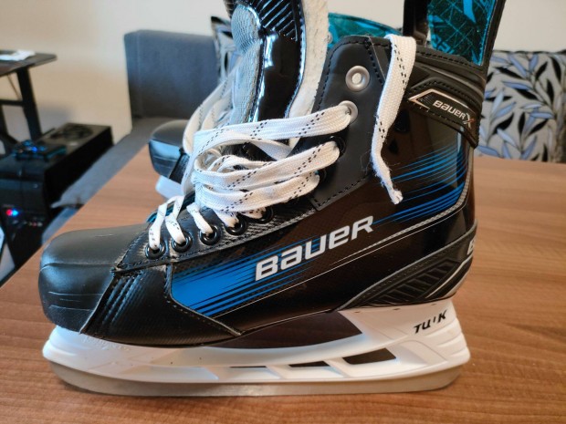 Bauer X SR korcsolya 43-as (8) jron