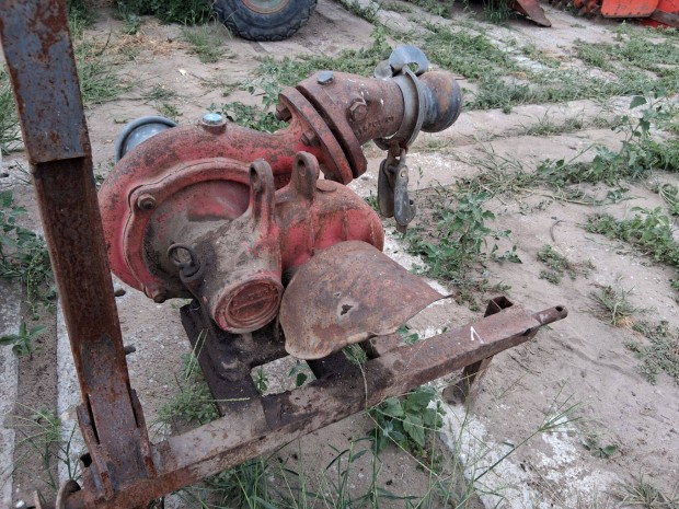 Bauer traktor hajtású öntöző szivattyú