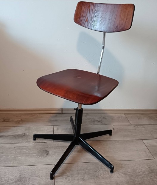 Bauhaus stlus szk 