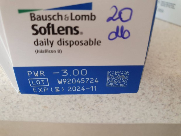 Bausch&Lomb lencse 20 db -3.00