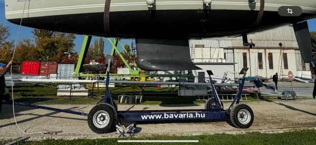 Bavaria hajótároló kocsi eladó
