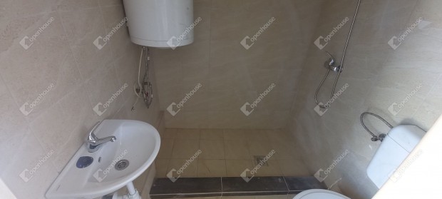 Bayk András kertben felújított ház eladó
