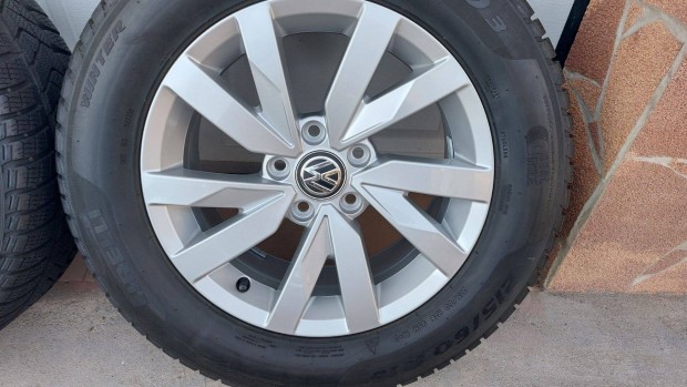 Bbb 2 Gyári VW Passat B8 3G Aragon/ 16" alufelni Téli gumikkal