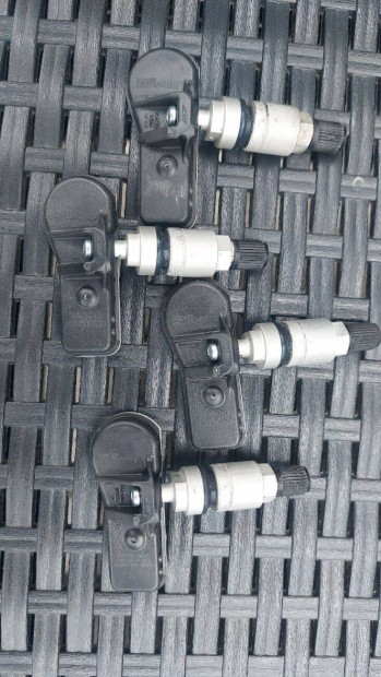 Bbb BMW X5 kerknyoms szenzorok