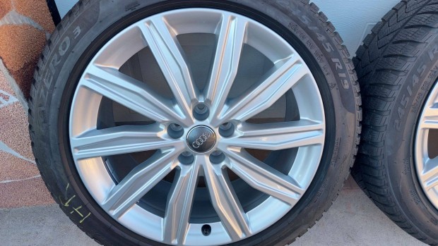 Bbb Gyri, Audi A6 4K C8 19" alufelni jszer tli gumik Agy 66.5