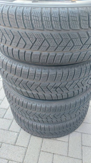Bbb Pirelli Scorpion Winter 215/65r17 t�li gumik