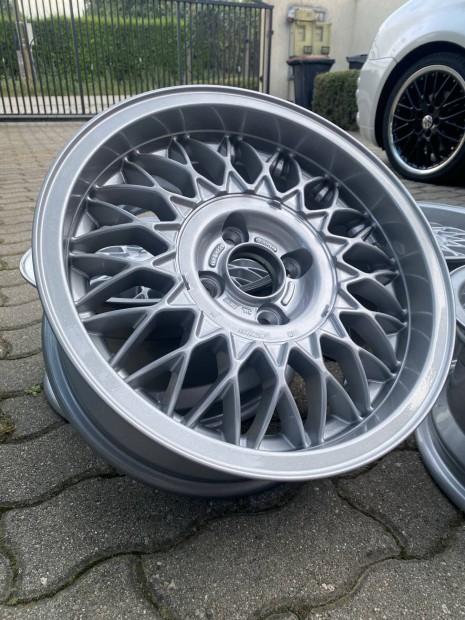 Bbs Rz 392 7x15 et25 4x100 alufelni