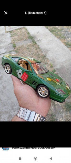 Bburago 1/18 autk, retr autk s Ferrari kulcstartk 