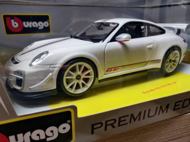Bburago Porsche 911 GT3 RS 4.0