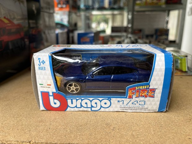 Bburago Porsche Taycan Turbo S 1/43 j