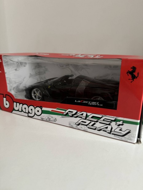 Bburago Race + Play Laferrari Aperta1/24