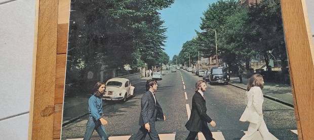 Beatles Abbey Road lemezborító eladó!!! A ragasztás már elengedte!!