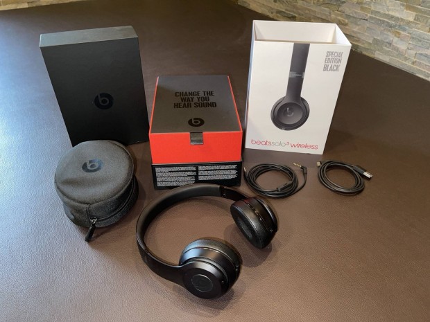 Beats Solo 3 Special Edition Black fejhallgat elad