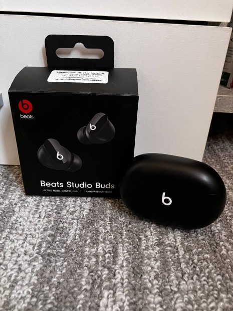 Beats Studio Buds