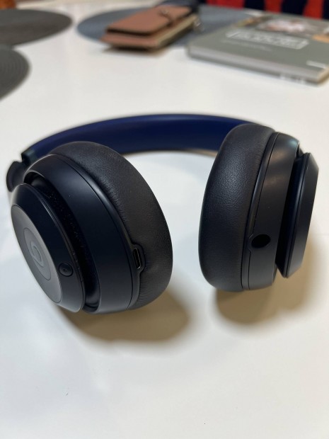 Beats Studio Pro Wireless Navy fejhallgat 