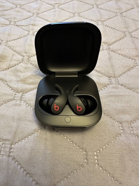 Beats fit pro fekete
