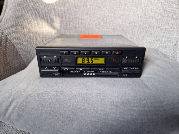 Becker Europa Mercedes rádió magnó w124 w201 w123 w126 r107