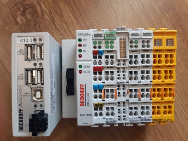 Beckhoff PLC csomag. Adatok a kpen. Szmlakpes termk. Garancival