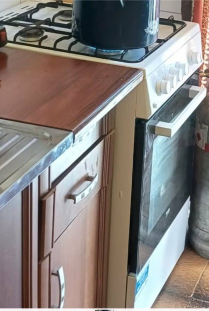 Beco g�zt�zhely elad�,  Balatonm�riaf�rd�n