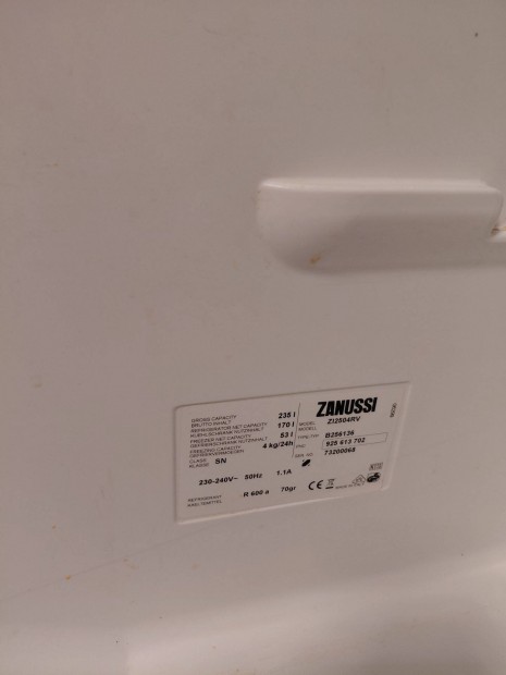 Be�p�thet� h�t� �s fagyaszt�