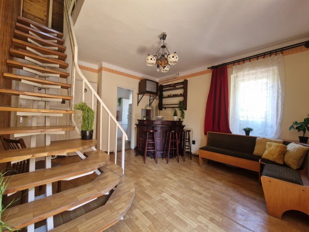 Befektet�s a M�tra sz�v�ben  vend�gh�znak t�k�letes!