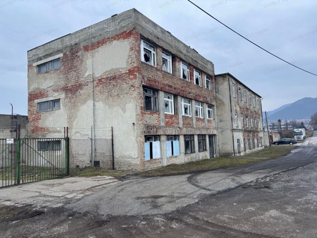 Befektet�si lehet�s�g S�toralja�jhely belter�let�n