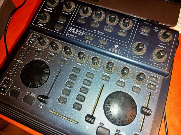 Behringer BCD2000 dj controller, dj kontroller, dj kever 