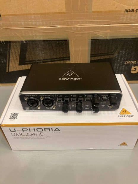 Behringer UMC204HD 2