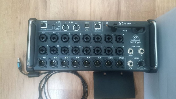 Behringer X Air XR18 Digitlis kever