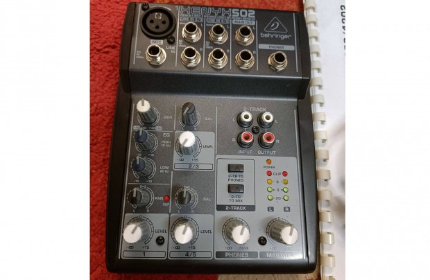 Behringer Xenyx 502 kever, keverpult