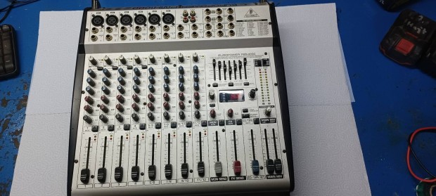 Behringer europower pmx1000 keverő