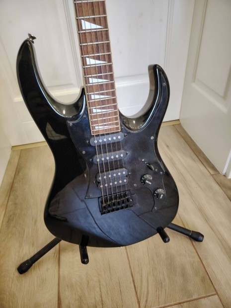 Behringer metalien gitr