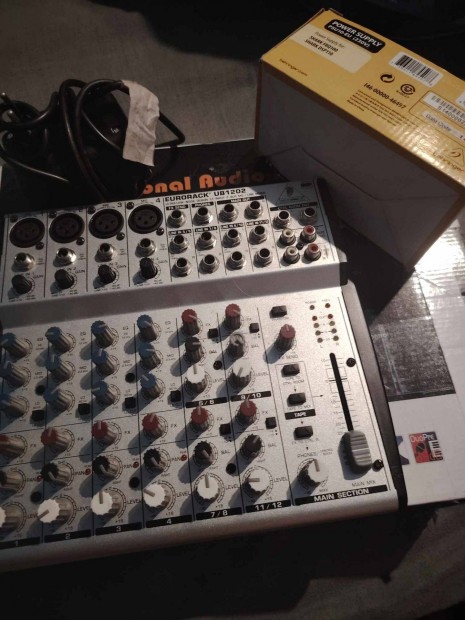 Behringer mixer kever