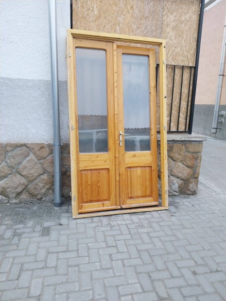 Bejrati ajt 140-230