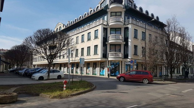 B�k�scsab�n a Belv�rosban Eur�pa h�z-ban Kiad� terem Gar�zs hely!