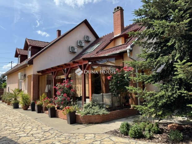 B�k�si 185 nm-es h�z elad�