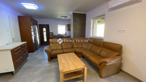 B�k�sszentandr�si 90 nm-es h�z elad�