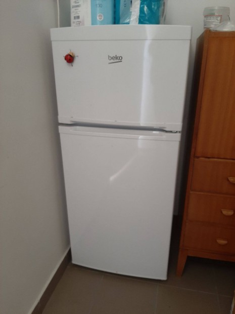 Beko RDM-6126 szabadonll fellfagyaszts kombinlt htszekrny