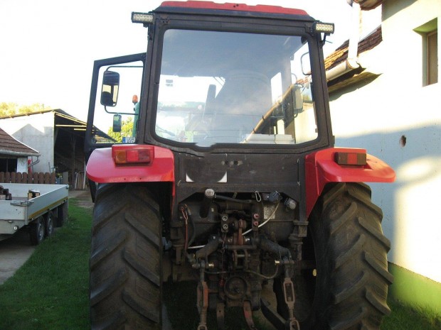 Belarus 920.3 traktor