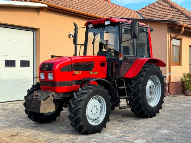 Belarus MTZ 1025.3 traktor