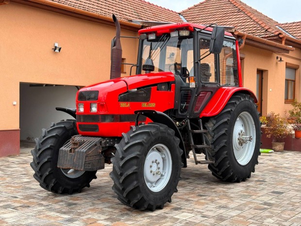 Belarus MTZ 1221.3 traktor