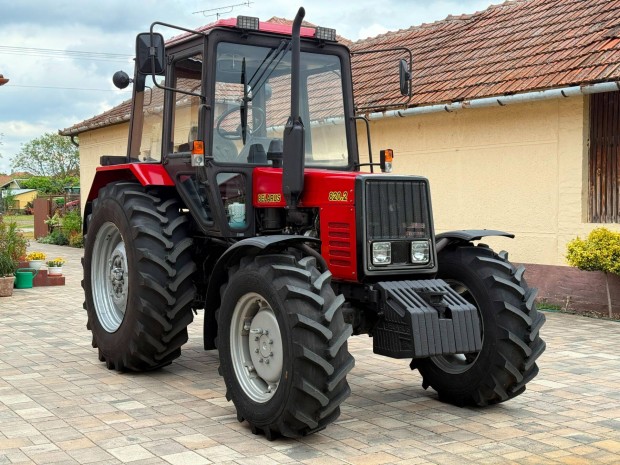Belarus MTZ 820.2 traktor új állapotban