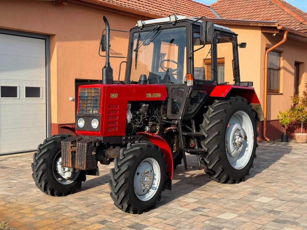 Belarus MTZ 820 traktor