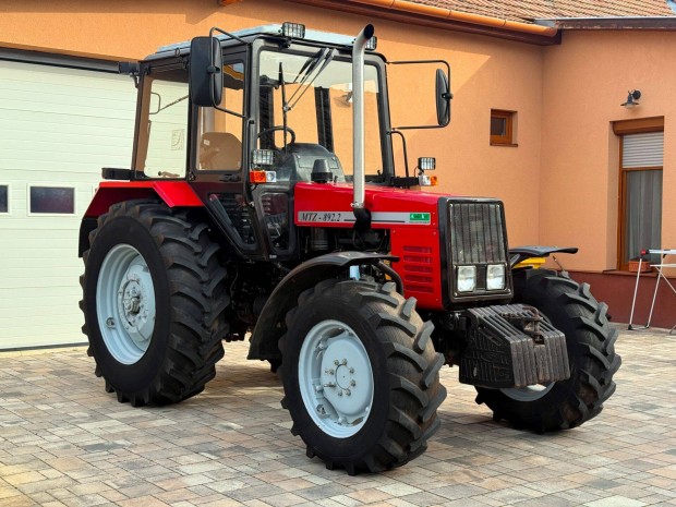 Belarus MTZ 892.2 traktor újszerű