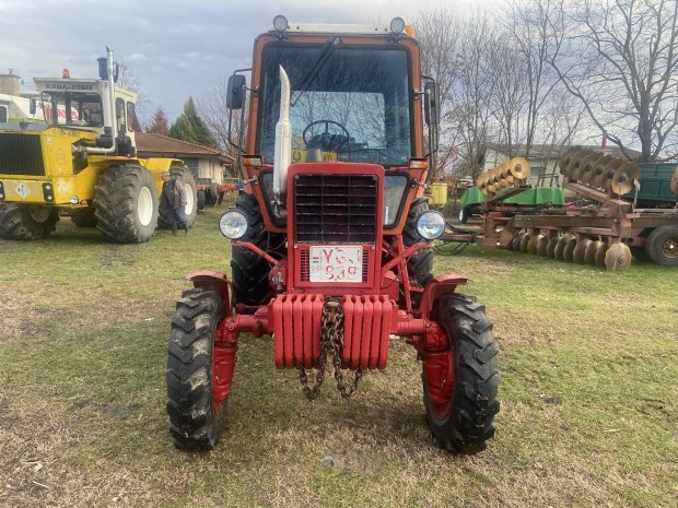 Belarus mtz 82